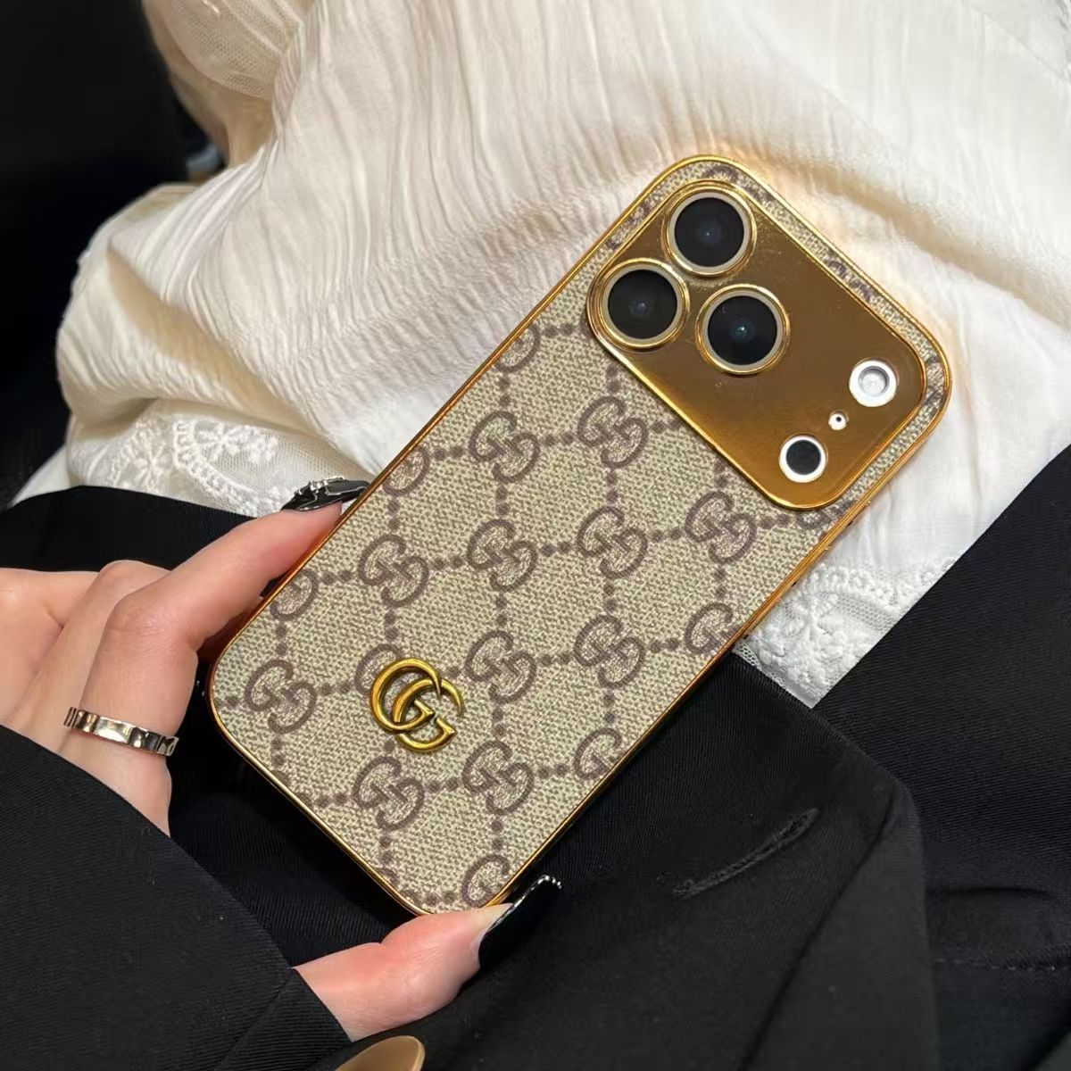Luxurious x LV iPhone Case