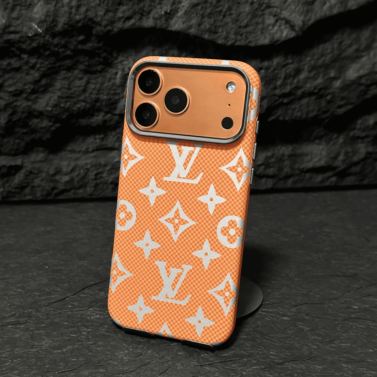Luxurious x LV iPhone Case