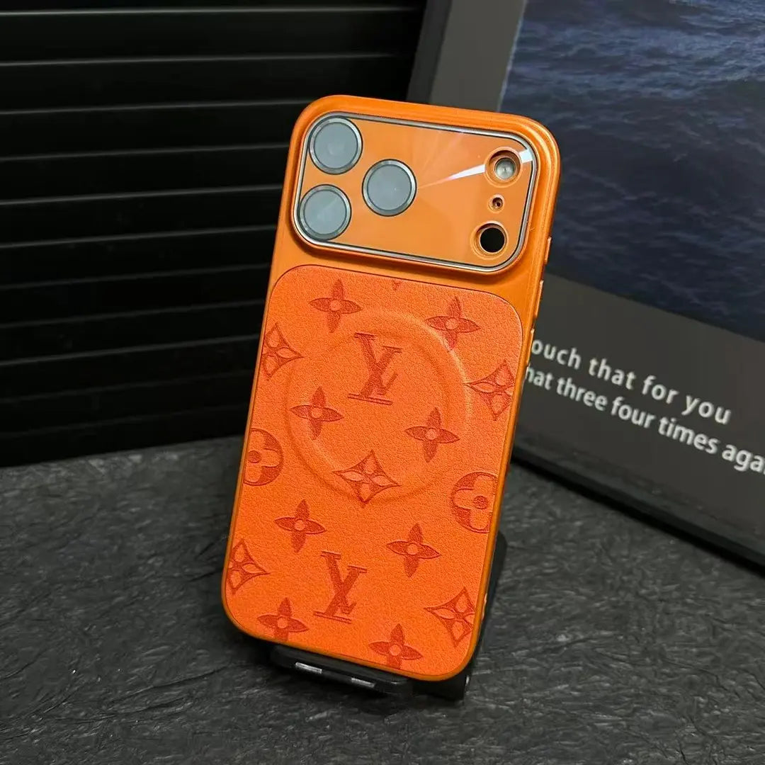 Lightweight luxury iPhone case (magnetic attraction)