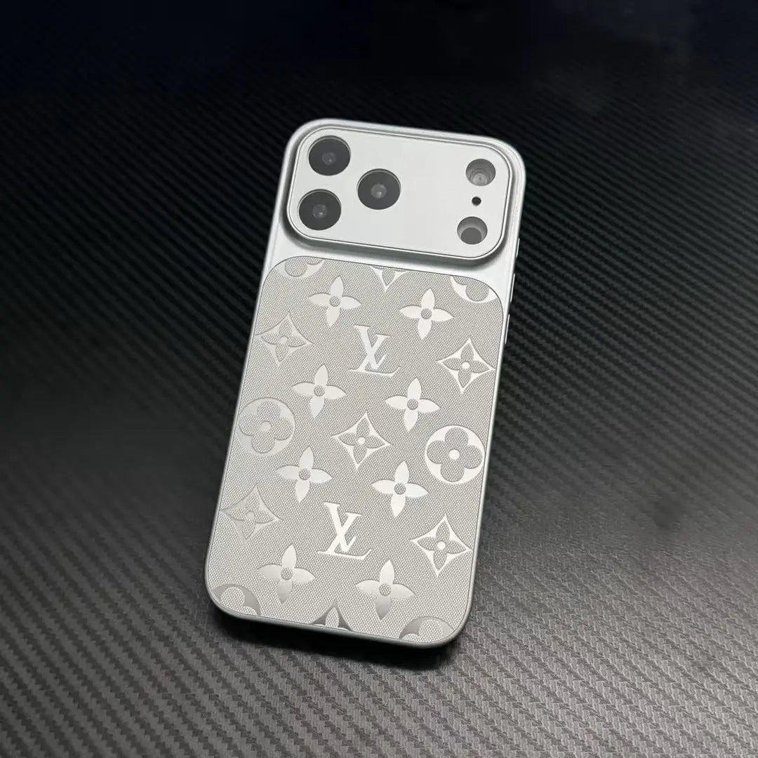 Luxurious x LV iPhone Case| Shine